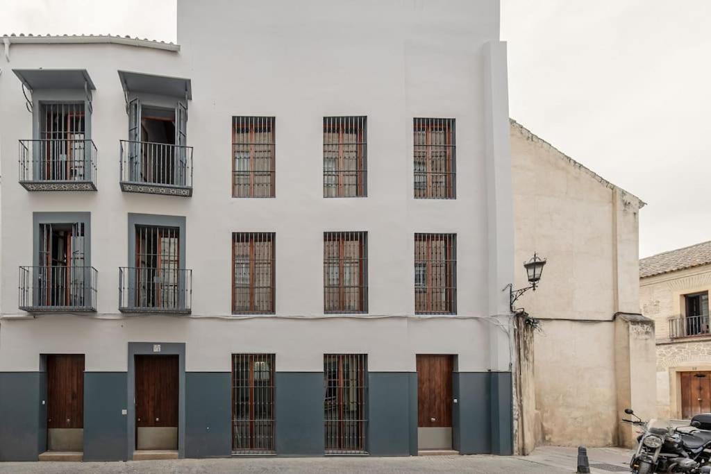 Isg Puerta Jerez 02 Sevilla
